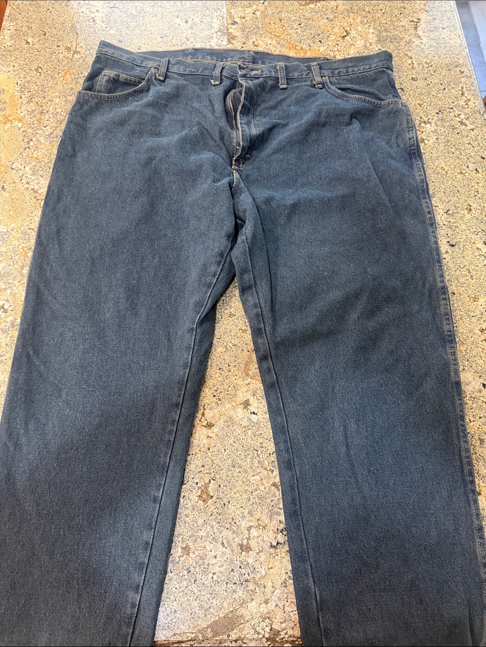 Rustler Men's Straight-Leg Jeans in Charcoal Black